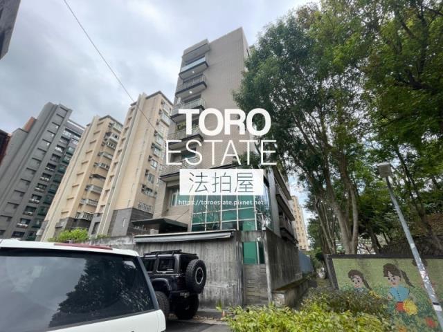 台北士林法拍大樓-4