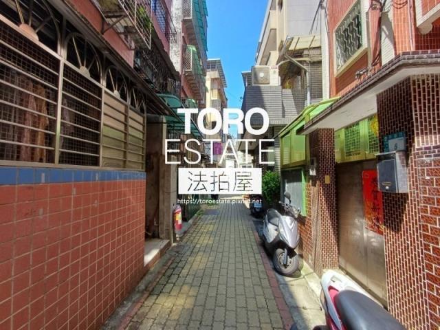 新北淡水法拍透天-7