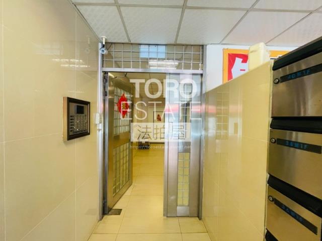 台北大安區拍賣華廈-1