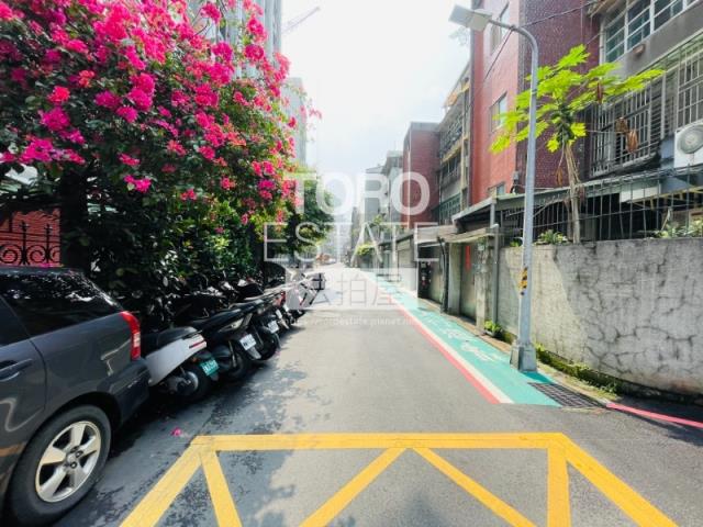 台北中正區法拍華廈-7