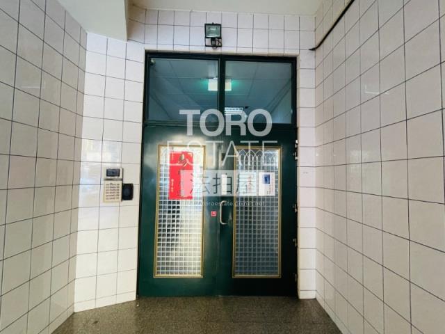 新北三重華廈法拍-2