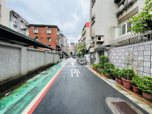 台北松山公寓法拍-6