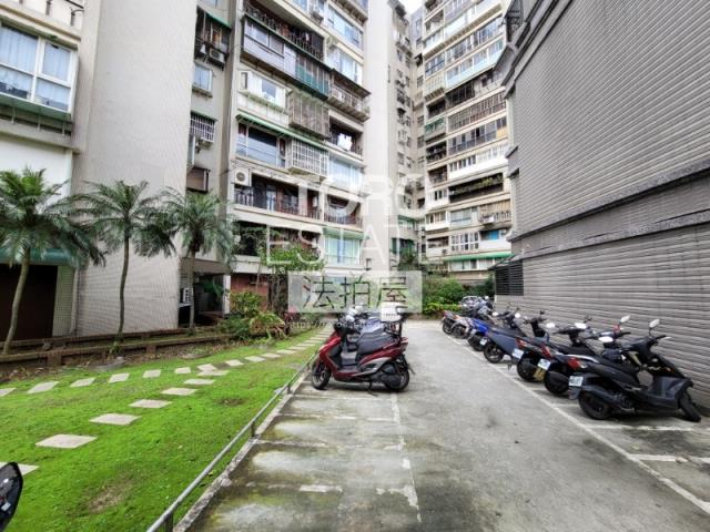 新北汐止法拍大樓-4