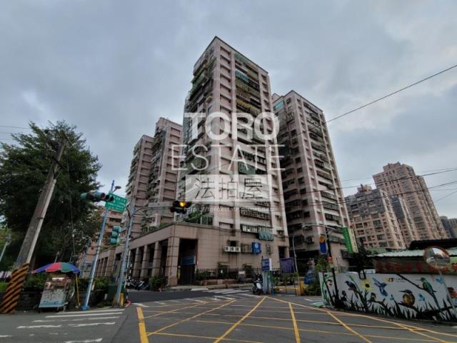 板橋法拍大樓-2
