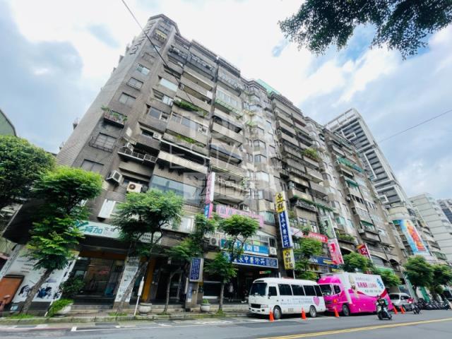 板橋大樓拍賣-2