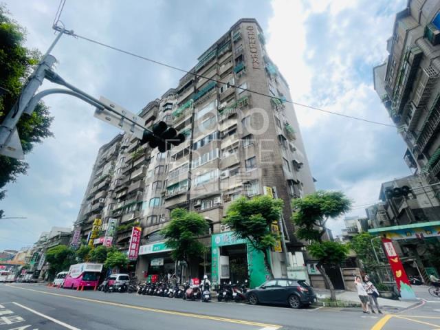 板橋大樓拍賣-3