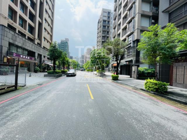 三重法拍大樓-5