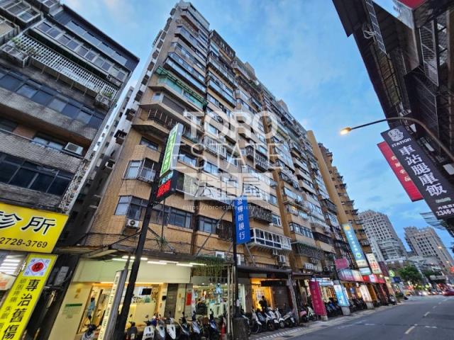 信義區法拍大樓-3