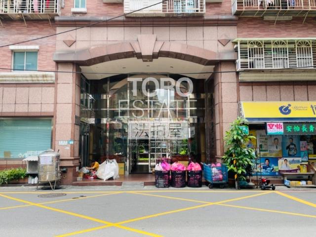 新北新莊大樓法拍-1