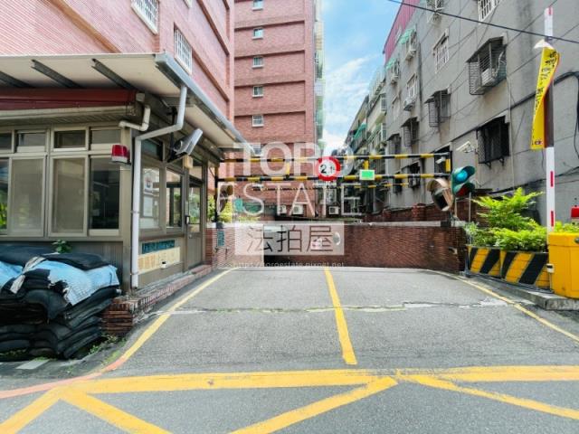 新北新莊大樓法拍-5