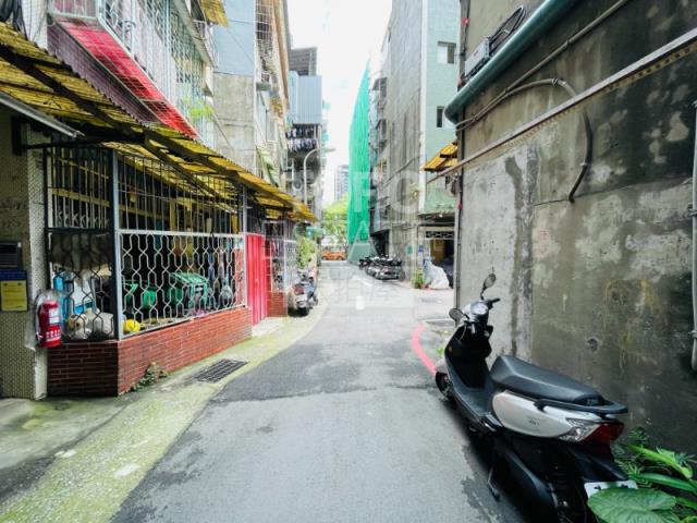 台北士林拍賣公寓-6