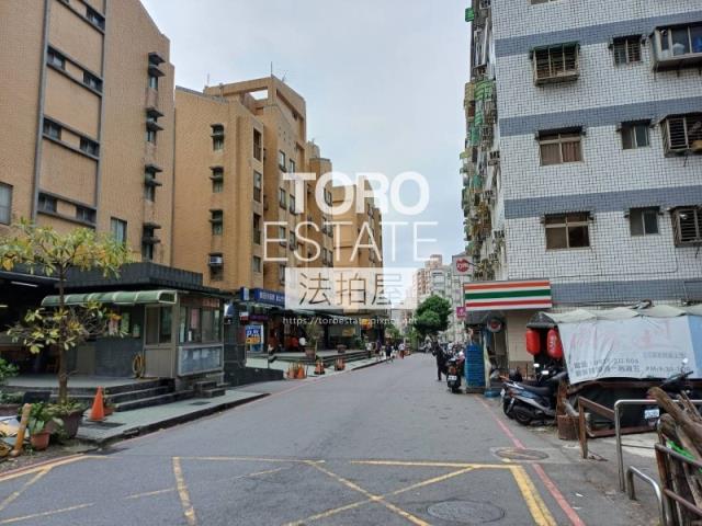 新北淡水大樓法拍-6