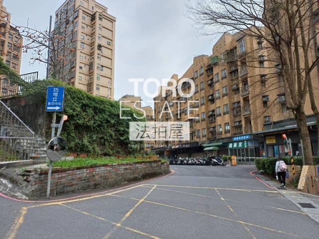 新北淡水大樓法拍-7
