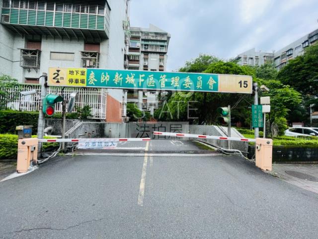 台北內湖法拍大樓-5