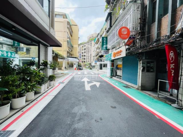 台北華廈法拍-7