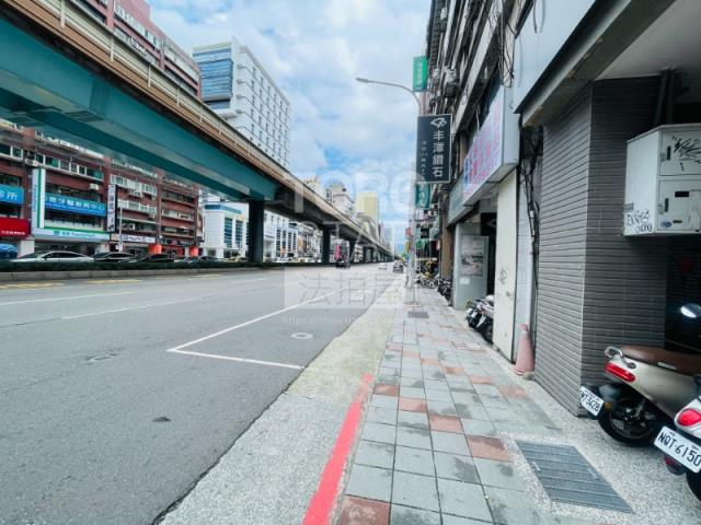 台北拍賣華廈-7