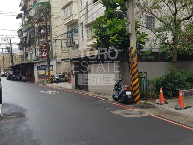 新北中和法拍大樓-5