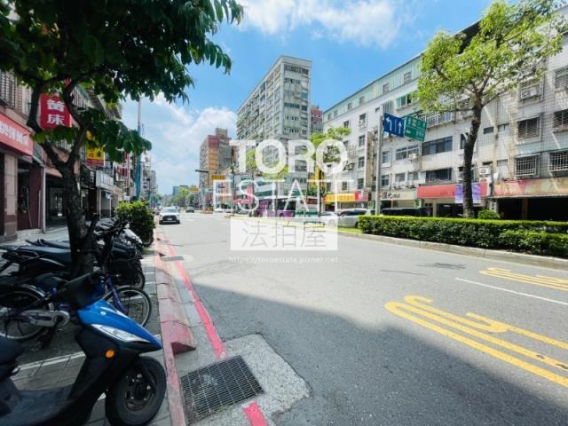 新北蘆洲拍賣華廈-6