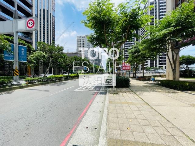新北新莊法拍大樓-7