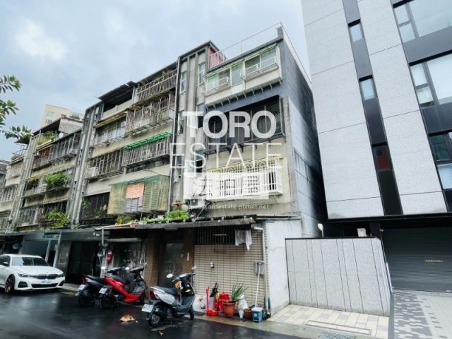 信義區法拍公寓-4
