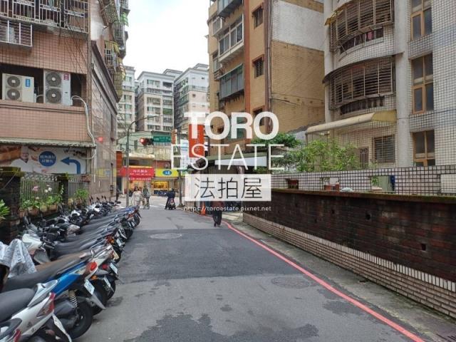 新北大樓法拍-7