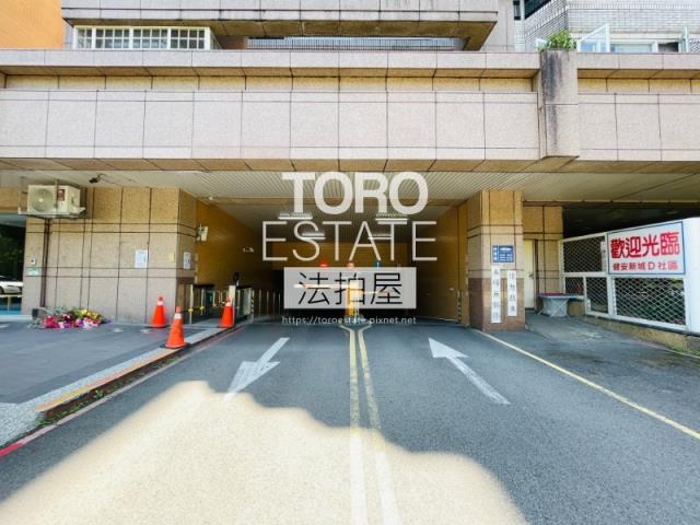 台北松山法拍大樓-5