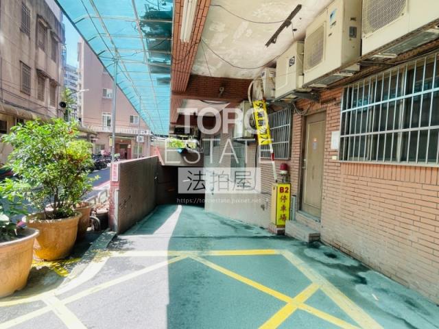 新北大樓法拍-5