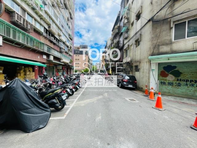 台北信義區華廈法拍-7
