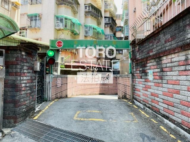 新北大樓法拍-5