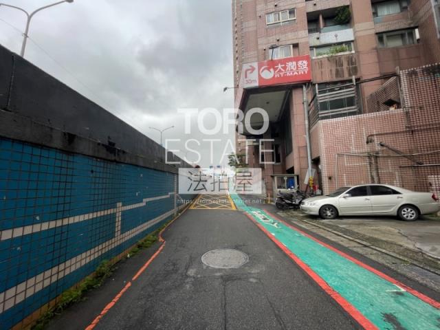 新店拍賣大樓-6