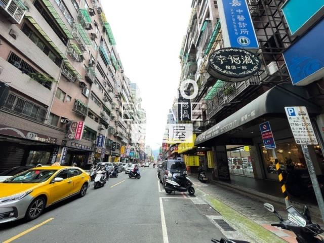 新北新莊大樓法拍-7