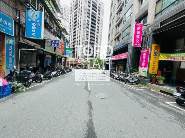 新北新莊拍賣店面-6