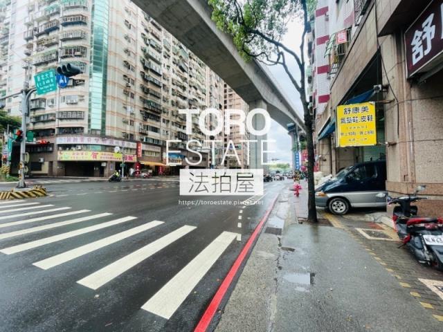 新北新莊法拍華廈-7