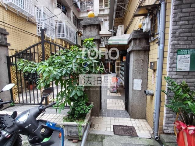 新莊華廈法拍-1