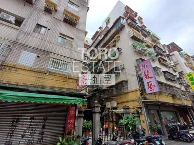 新莊華廈法拍-3