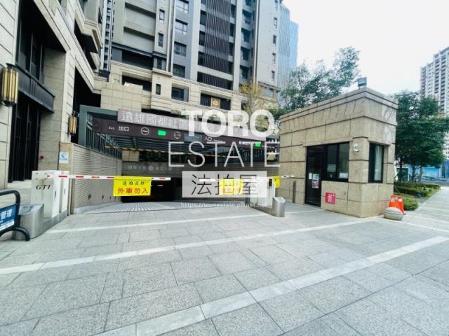 新莊拍賣大樓-5